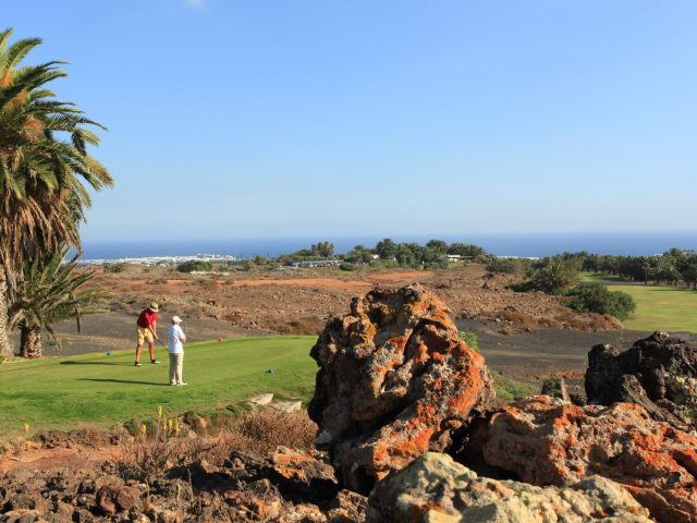 https://media.costalessgolf.com/2015/05/Costa-Teguise-Golf-640x480.jpg