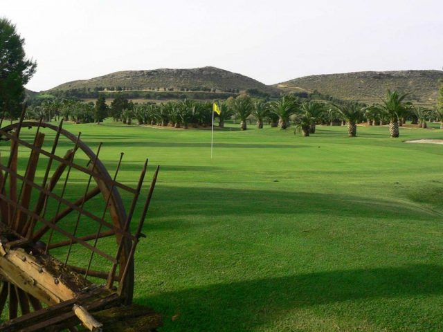 https://media.costalessgolf.com/2015/05/El-Plantio-Golf-2-640x480.jpg