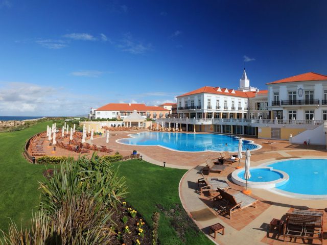 https://media.costalessgolf.com/2015/05/Praia-d´el-Rey-Hotel-640x480.jpg