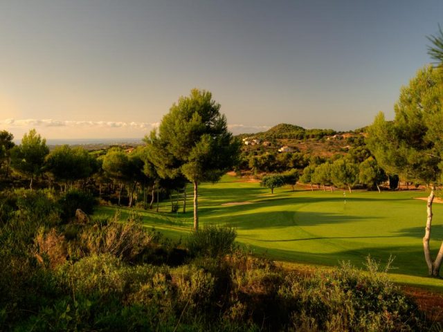 https://media.costalessgolf.com/2015/05/Vall-D´or-Golf-640x480.jpg